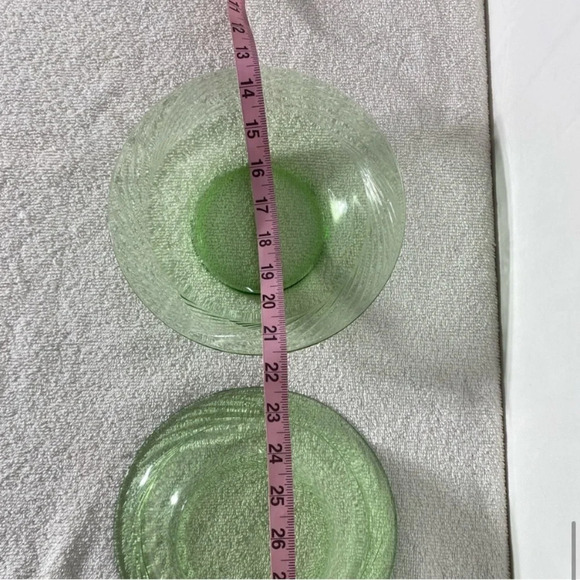 PYREX Spring Green Festiva Swirl Shallow Bowls x2 - Picture 10 of 10